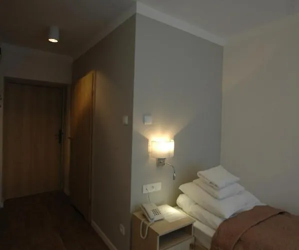 Znp Zg Nauczyciel אתר נופש אוסטראון